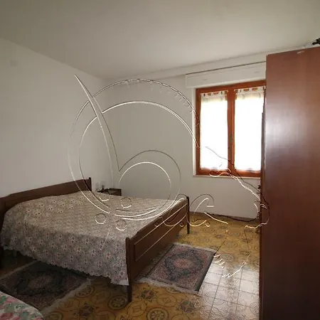 Ampio Marina Di Holiday home *