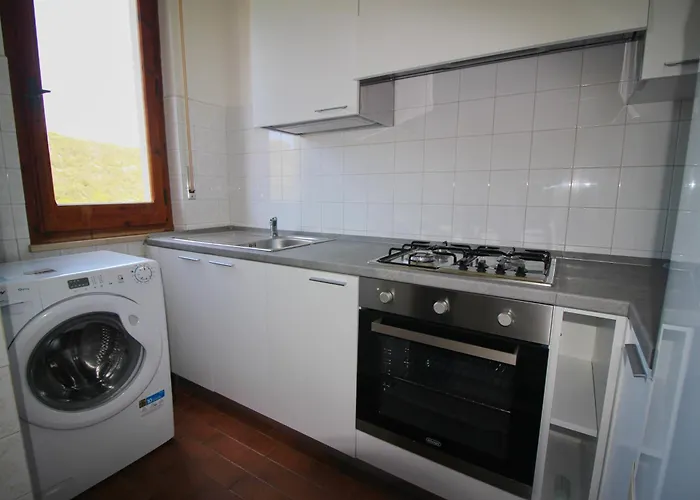 Ampio Marina Di Tatil Evi *